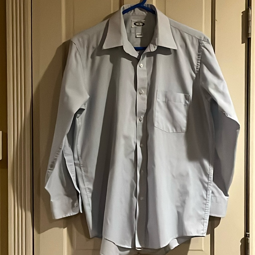 Long sleeve dress shirt